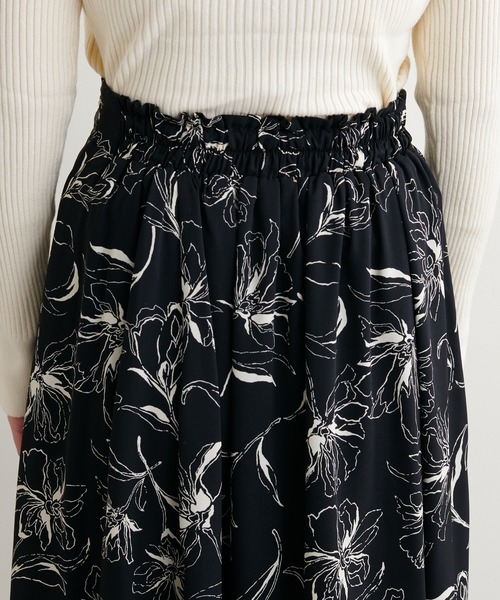 natural couture（ナチュラルクチュール）の「ウエストタックデザインアソートスカート（スカート・レディース・ブラック/ベージュ/レッド/オフホワイト・FREE）」の9枚目の写真