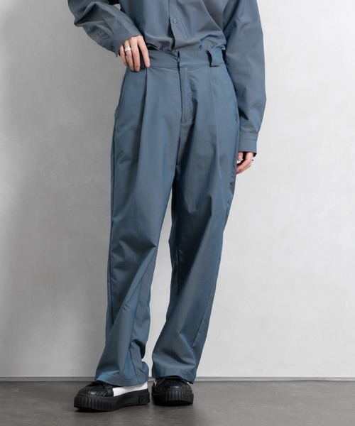 Adoon plain（アドーンプレーン）の「【Adoon plain】アソートタックワイドパンツ(セットアップ着用可能)（その他パンツ・メンズ・ブラック/オフホワイト/グリーン系その他/ブルー系その他・SMALL/MEDIUM/LARGE）」の4枚目の写真