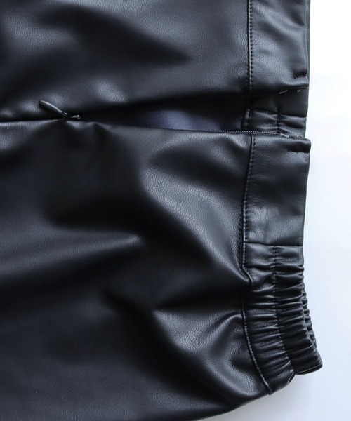 cheriella（シェリエラ）の「【cheriella】WEB限定フェイクレザーマーメイドスカート（スカート・レディース・ブラック/アイボリー・M）」の13枚目の写真