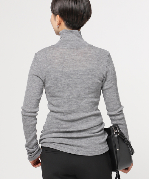 AP STUDIO（エーピーストゥディオ）の「SCENTOF ルーズタートルネックプルオーバー（ニット/セーター・レディース・チャコールグレー/ブラック/ベージュ・FREE）」の9枚目の写真