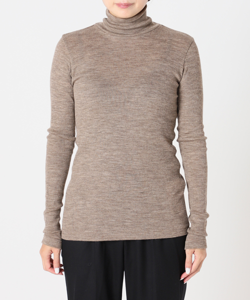 AP STUDIO（エーピーストゥディオ）の「SCENTOF ルーズタートルネックプルオーバー（ニット/セーター・レディース・チャコールグレー/ブラック/ベージュ・FREE）」の14枚目の写真