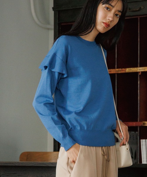 OPAQUE.CLIP（オペークドットクリップ）の「◆シルキーウールMIX フリルデザインニット【WEB限定カラー】（ニット/セーター・レディース・ライトベージュ/イエロー系7/ダークオレンジ/ブラック/ホワイト系9/ブルー/ダークブラウン系7・38/40/36/42）」の5枚目の写真