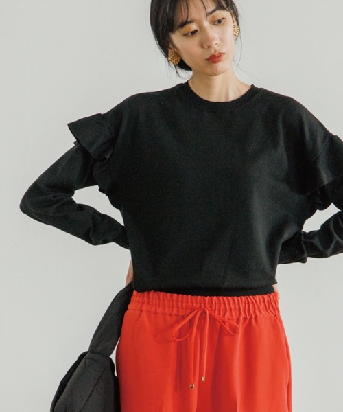 OPAQUE.CLIP（オペークドットクリップ）の「◆シルキーウールMIX フリルデザインニット【WEB限定カラー】（ニット/セーター・レディース・ライトベージュ/イエロー系7/ダークオレンジ/ブラック/ホワイト系9/ブルー/ダークブラウン系7・38/40/36/42）」の3枚目の写真