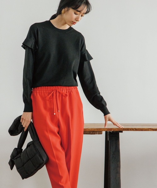 OPAQUE.CLIP（オペークドットクリップ）の「◆シルキーウールMIX フリルデザインニット【WEB限定カラー】（ニット/セーター・レディース・ライトベージュ/イエロー系7/ダークオレンジ/ブラック/ホワイト系9/ブルー/ダークブラウン系7・38/40/36/42）」の22枚目の写真