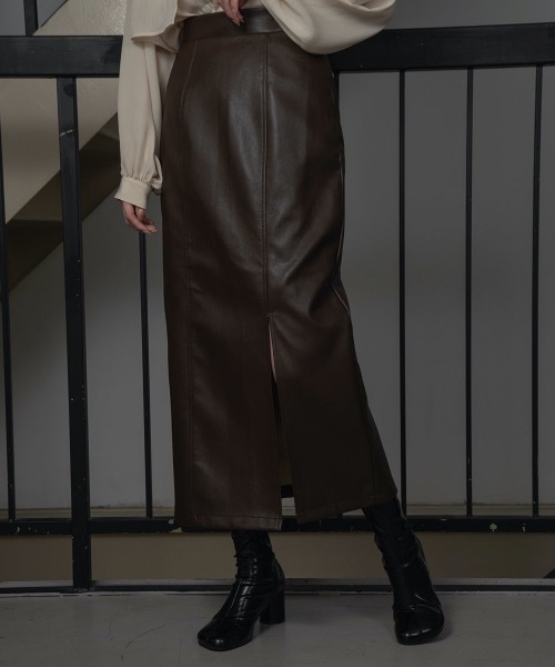 I_am（アイアム）の「front slit leather skirt（スカート・レディース・オリーブ/アイボリー/ブラウン・FREE）」の19枚目の写真