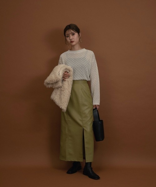 I_am（アイアム）の「front slit leather skirt（スカート・レディース・オリーブ/アイボリー/ブラウン・FREE）」の15枚目の写真