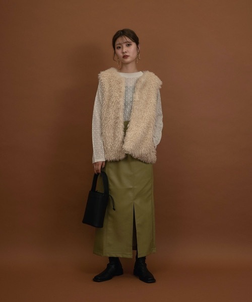 I_am（アイアム）の「front slit leather skirt（スカート・レディース・オリーブ/アイボリー/ブラウン・FREE）」の8枚目の写真