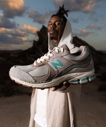 NEW BALANCE | New Balance × atmos M2002RAM “OASIS”【SP】(スニーカー)