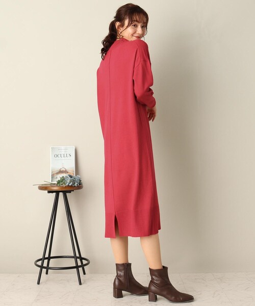 ITS'DEMO（イッツデモ）の「【多機能/洗濯機OK/毛玉バイバイ/Iラインで体系を拾わない/ヘビロテ】アンチピリングハイネックワンピース（ワンピース・レディース・オフホワイト/ブルー/ブラック/ライトパープル/ピンク系・00）」の8枚目の写真