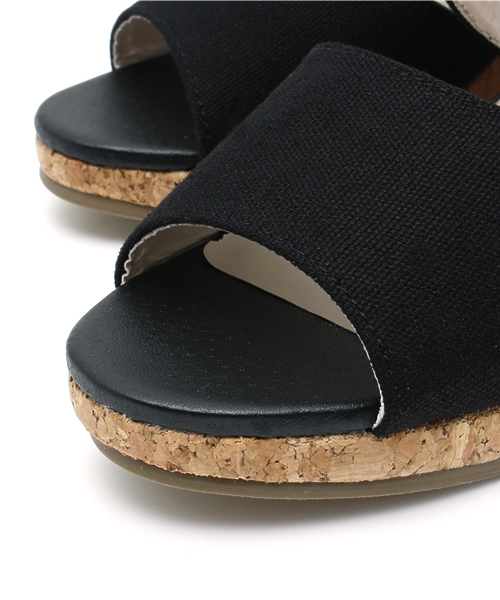 amelier MAJESTIC LEGON(アメリエルマジェスティックレゴン)の「ウェッジベルトサンダル(サンダル・レディース・オフホワイト/ネイビー/レッド/ブラック・SMALL/MEDIUM/LARGE)」の15枚目の写真