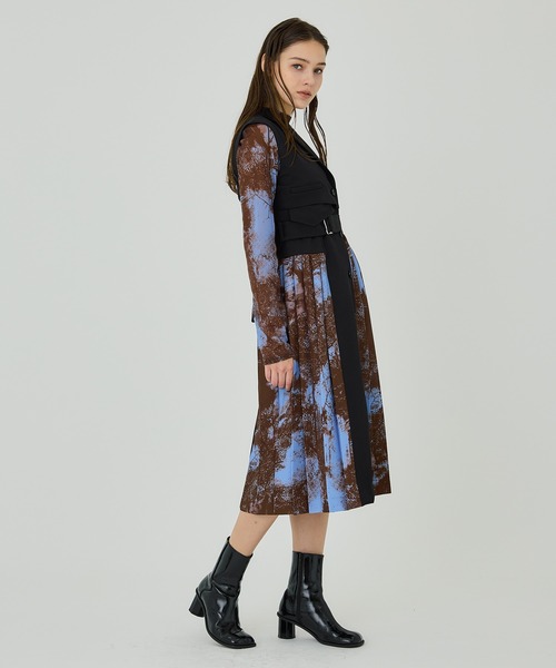 UNITED TOKYO（ユナイテッドトウキョウ）の「リファインドベスト