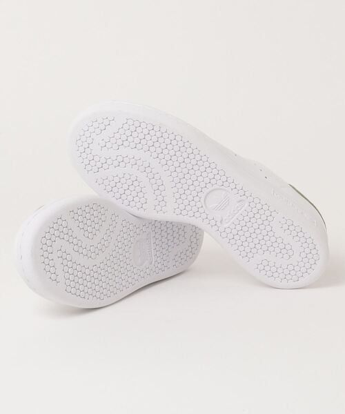 adidas（アディダス）の「スタンスミス / Stan Smith / アディダスオリジナルス adidas Originals（スニーカー・キッズ・ホワイト×レッド/ホワイト×グリーン・22.0cm/25.0cm/24.5cm/23.5cm/24.0cm/22.5cm/23.0cm/25.5cm）」の18枚目の写真