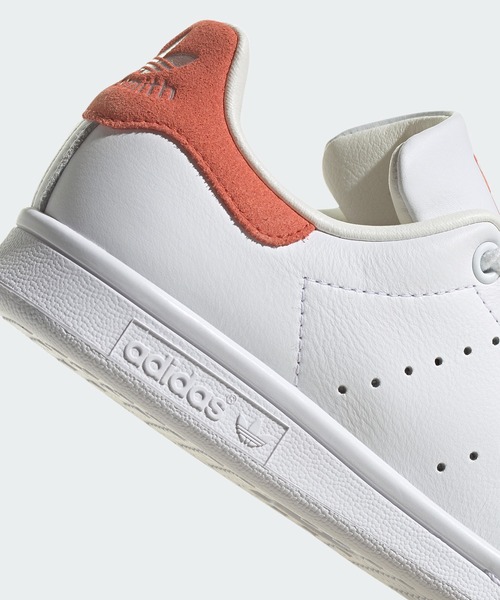 adidas（アディダス）の「スタンスミス / Stan Smith / アディダスオリジナルス adidas Originals（スニーカー・キッズ・ホワイト×レッド/ホワイト×グリーン・22.0cm/25.0cm/24.5cm/23.5cm/24.0cm/22.5cm/23.0cm/25.5cm）」の16枚目の写真