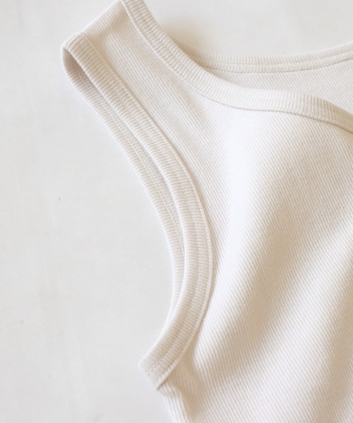 antiqua（アンティカ）の「綿混素材テレコリブタンクトップ（タンクトップ・レディース・オレンジ/ダークグレー/グリーン/ライトグリーン/カーキオリーブ/ブラック/ブルー/オフホワイト・L/M）」の12枚目の写真