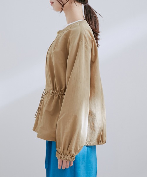 VIS（ビス）の「【UVケア・洗える】ウエストドロストブルゾン（ブルゾン・レディース・ベージュ/ホワイト系その他5/ブルー系その他4・FREE）」の18枚目の写真