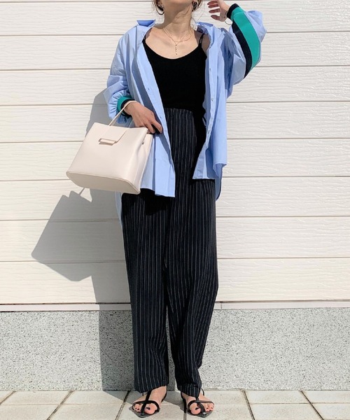 Q（キュー）の「コットンストレッチリブドッキングシャツ（シャツ/ブラウス・レディース・アイボリー/ライトブルー・MEDIUM）」の10枚目の写真