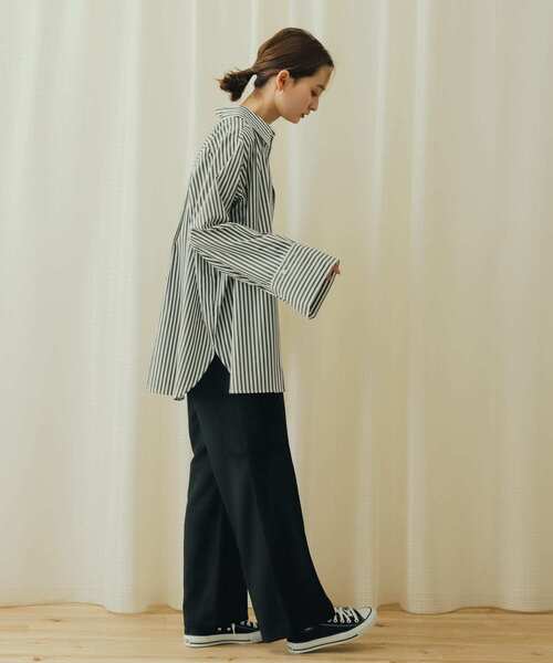 SENSE OF PLACE by URBAN RESEARCH（センスオブプレイスバイアーバンリサーチ）の「ワイドスリーブシャツ（シャツ/ブラウス・レディース・その他1/その他2/オフホワイト・ONE）」の21枚目の写真