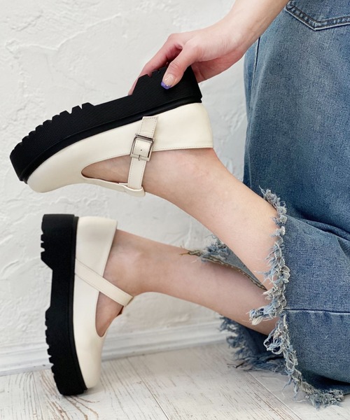 attagirl（アタガール）の「厚底Tストラップシューズ（ローファー・レディース・ブラック/アイボリー/ブラック系その他・S/M/L/LL）」の17枚目の写真