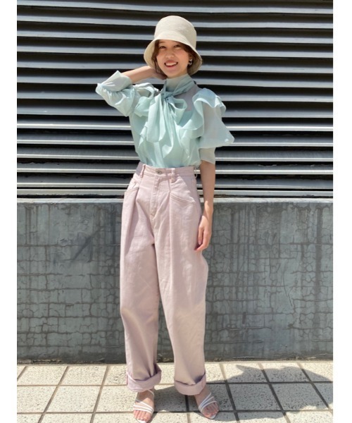 LILY BROWN（リリーブラウン）の「オーガンザリボンブラウス