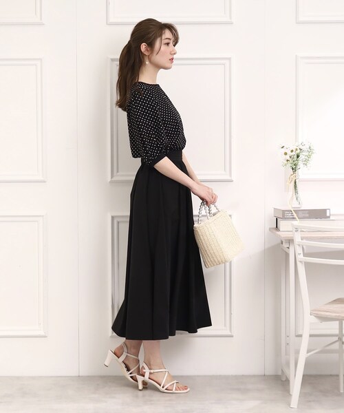 couture brooch(クチュールブローチ)の「◆【再入荷!】サッカードットパフスリーブブラウス(シャツ/ブラウス・レディース・ネイビー/ブラック系/アイボリー系・40/38/42)」の6枚目の写真