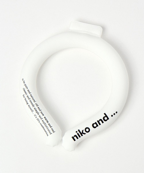 niko and...（ニコアンド）の「オリジナルニコロゴリングネッククーラーS（子供向け）（アウトドアグッズ・レディース・ホワイト/ブラック・0）」の2枚目の写真