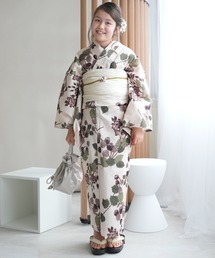 utatane（ウタタネ）の「ジュニア浴衣3点セット ひよこ商店 くすみ