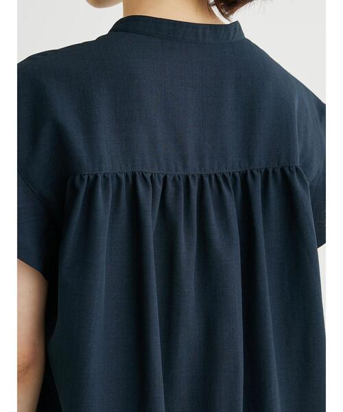 Green Parks(グリーンパークス)の「接触冷感 比翼シャツチュニック(チュニック・レディース・ライトベージュ/ブルー/ライトグリーン/ダークネイビー・FREE)」の12枚目の写真