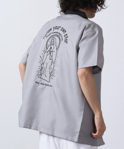 下げ札付き　キャリー　半袖刺繍シャツ Red Cap Girl (レッドキャプガール) 冷感 バック刺繍 レギュラーカラー