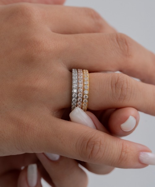 ebine(エビネ)の「2mm Full Eternity Ring 金属アレルギー対応 サージカルステンレス(リング・レディース・ピンク/ゴールド/シルバー・9号/7号/13号/11号/16号)」の5枚目の写真