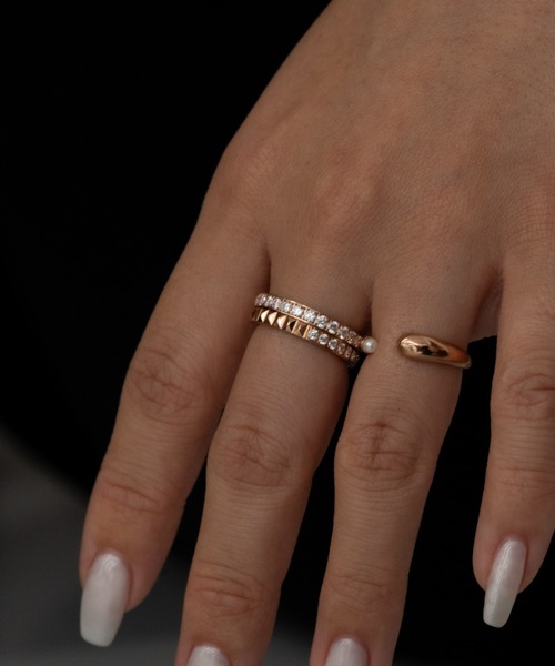 ebine(エビネ)の「2mm Full Eternity Ring 金属アレルギー対応 サージカルステンレス(リング・レディース・ピンク/ゴールド/シルバー・9号/7号/13号/11号/16号)」の7枚目の写真