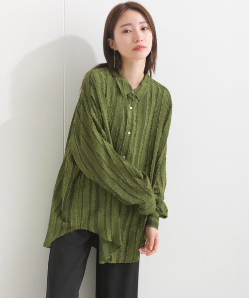 terrace(テラス)の「フリンジヴィンテージシャツ(シャツ/ブラウス・レディース・ブラック/オフホワイト/ワインレッド/カーキ・MEDIUM)」の9枚目の写真