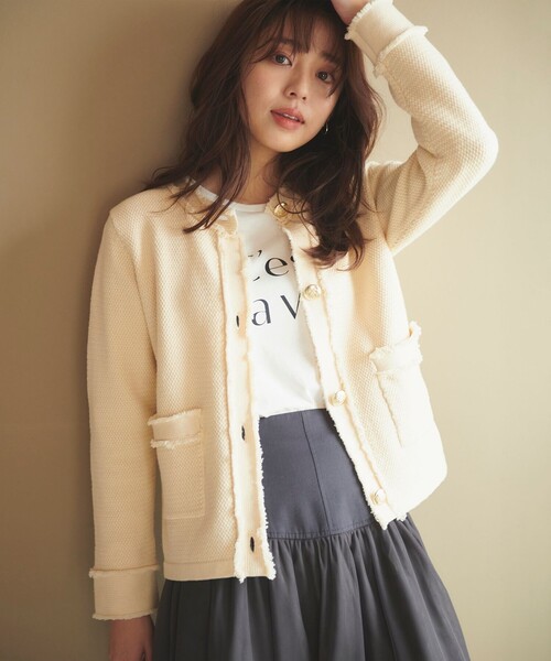 Feroux（フェルゥ）の「【ONWARD CROSSET MAG掲載】ツイードライクニット ジャケット（カーディガン/ボレロ・レディース・ブラック系/ベージュ系/アイボリー系・F）」の7枚目の写真