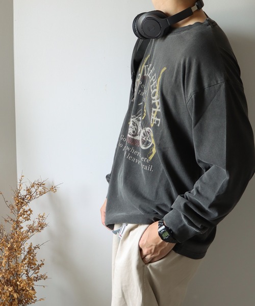 __gram.(スペースグラム)の「ヴィンテージライクプリントピグメントロンT(Tシャツ/カットソー・メンズ・ブラック系/チャコールグレー/スミクロ/チャコール/ブラック系1/ブラック・M/L)」の12枚目の写真