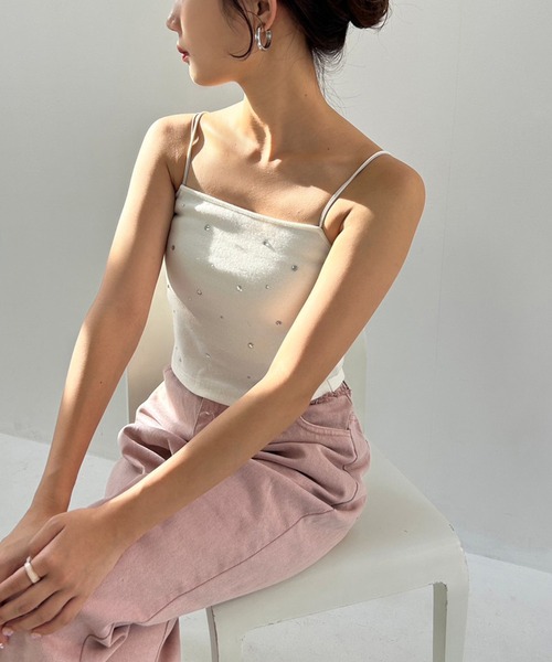 one after another NICE CLAUP（ワンアフターアナザーナイスクラップ）の「ビジューキャミソール（キャミソール・レディース・アイボリー/ブラック/ピンク・FREE）」の11枚目の写真