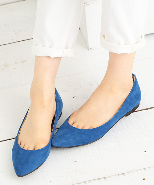 B:MING by BEAMS（ビーミングバイビームス）の「【VERY5月号掲載】ビーミング by ビームス / ポインテッドカッターパンプス（パンプス・レディース・ブラウン系その他/ブラック/ブルー/パイソン/ベージュ系その他・23.0cm/25.0cm/24.0cm/22.5cm/23.5cm/24.5cm）」の4枚目の写真