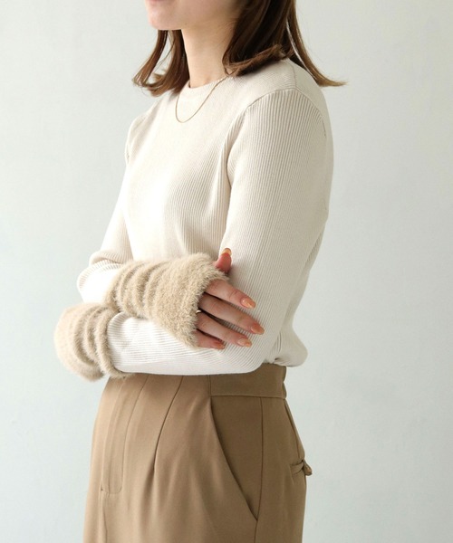 HER CLOSET(ハークローゼット)の「【vingtrois】袖シャギー切替リブニット(ニット/セーター・レディース・モカ/アイボリー/ブラック/チャコールグレー/カーキ・M)」の9枚目の写真