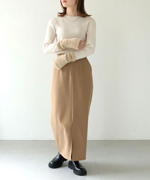 HER CLOSET(ハークローゼット)の「【vingtrois】袖シャギー切替リブニット(ニット/セーター・レディース・モカ/アイボリー/ブラック/チャコールグレー/カーキ・M)」の13枚目の写真
