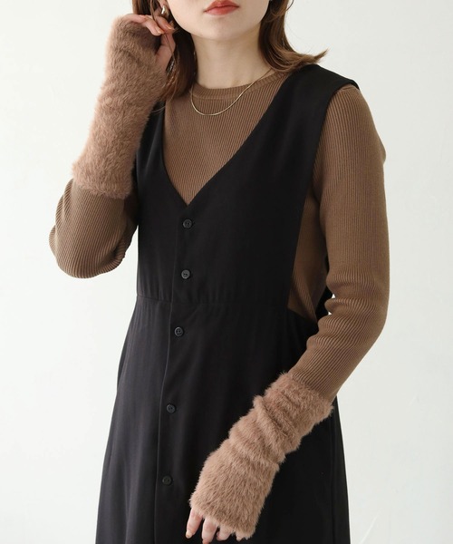 HER CLOSET(ハークローゼット)の「【vingtrois】袖シャギー切替リブニット(ニット/セーター・レディース・モカ/アイボリー/ブラック/チャコールグレー/カーキ・M)」の19枚目の写真