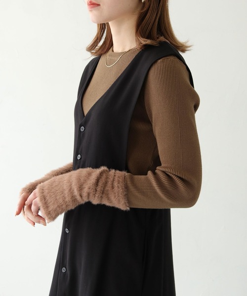 HER CLOSET(ハークローゼット)の「【vingtrois】袖シャギー切替リブニット(ニット/セーター・レディース・モカ/アイボリー/ブラック/チャコールグレー/カーキ・M)」の20枚目の写真