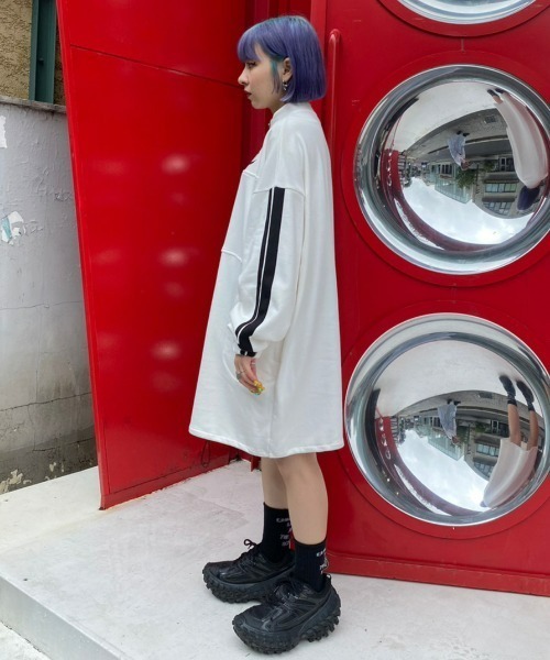 Candy Stripper（キャンディストリッパー）の「HALF ZIP SWEAT ワンピース（ワンピース・レディース・オフホワイト/ブラック/ヘザーグレー・2）」の20枚目の写真