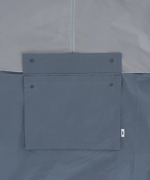 FCMM(エフシーエムエム)の「【日本限定アイテム】2TONE REFLECTIVE ANORAK/2トーンリフレクティブアノラック(パーカー・メンズ・ライトブルー/グレー/ブラック・MEDIUM/LARGE)」の13枚目の写真
