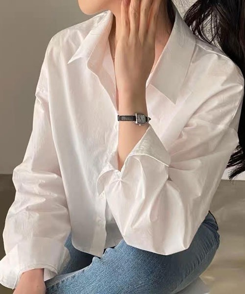 urge：（アージコロン ）の「【URGE：】クロップド丈 バッククロススリット シャツ（シャツ/ブラウス・レディース・ホワイト/グリーン/ブルー・MEDIUM/LARGE/SMALL/X-LARGE）」の11枚目の写真