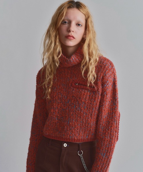 led.tokyo(レッドトウキョウ)の「【led.tokyo】ELBOW HOLE BOUCLE KNIT(ニット/セーター・レディース・レッド/ブルー・2)」の1枚目の写真