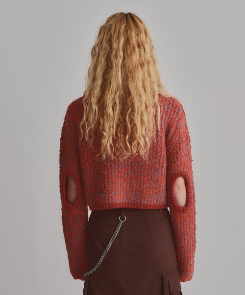 led.tokyo(レッドトウキョウ)の「【led.tokyo】ELBOW HOLE BOUCLE KNIT(ニット/セーター・レディース・レッド/ブルー・2)」の7枚目の写真