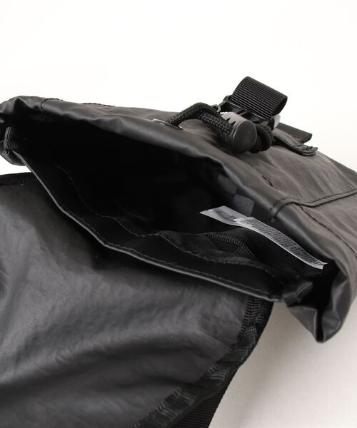 VANS（バンズ）の「VANS ヴァンズ CAST SHOULDER BAG バッグ VN00082JBLK BLACK（ボディバッグ