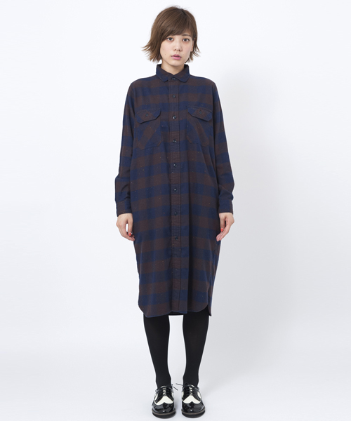 MILKFED.（ミルクフェド）の「FLANNEL PLAID DRESS（ロングシャツ/ドレス/チェック）（ワンピース・レディース・ブルー/ネイビー/レッド・SMALL/MEDIUM）」の2枚目の写真