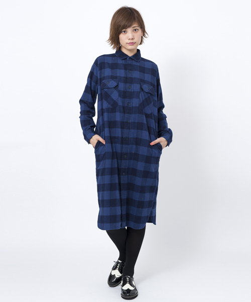 MILKFED.（ミルクフェド）の「FLANNEL PLAID DRESS（ロングシャツ/ドレス/チェック）（ワンピース・レディース・ブルー/ネイビー/レッド・SMALL/MEDIUM）」の3枚目の写真