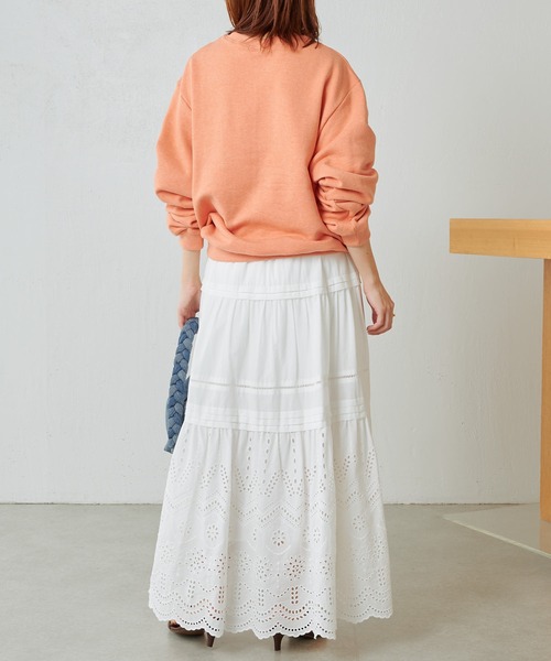 COLLAGE GALLARDAGALANTE(コラージュガリャルダガランテ)の「サークルロゴスウェット(スウェット・レディース・ライトグレー/オレンジ・FREE)」の13枚目の写真