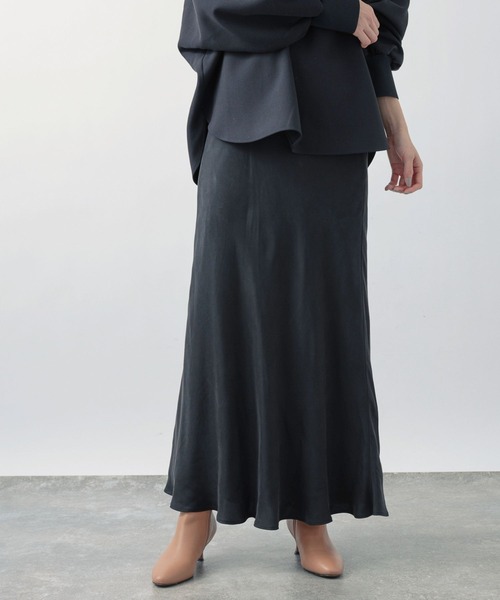 BARNYARDSTORM（バンヤードストーム）の「サテンロングスカート（スカート・レディース・グリーン/ネイビー/ブラック・0/1）」の2枚目の写真