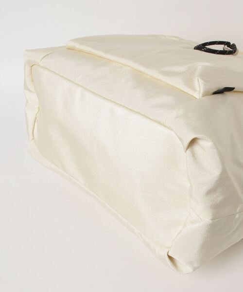 Legato Largo(レガートラルゴ)の「Legato Largo ドロストバッグ A4ショルダーバッグ(ショルダーバッグ・レディース・ブラック/グレー/アイボリー・FREE)」の5枚目の写真